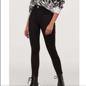 H&M Black Skinny Jeans